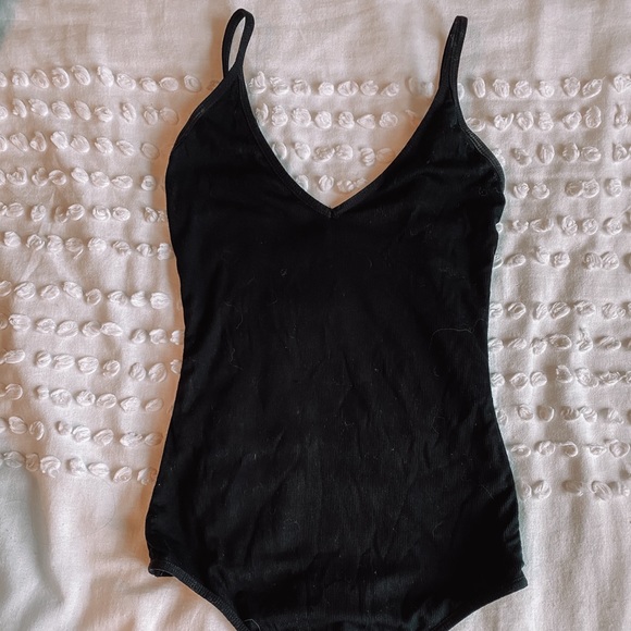 Aritzia Taula Bodysuit - Picture 1 of 2